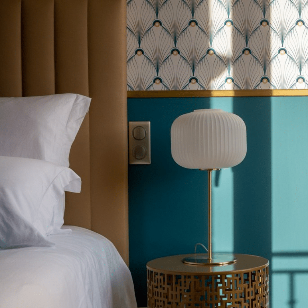 luminaire renovation hotel