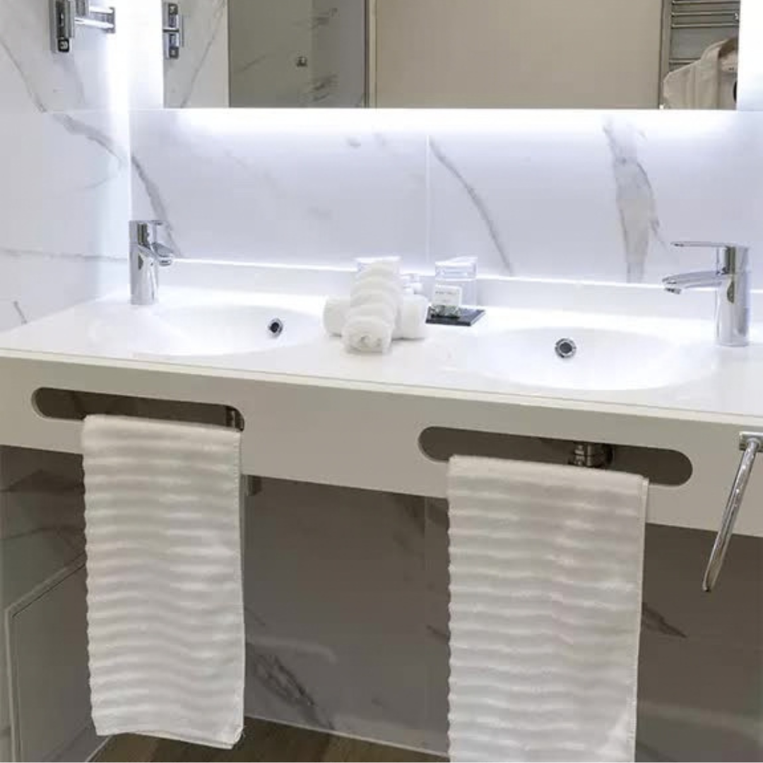 Salle de bains des Terrasses du Port